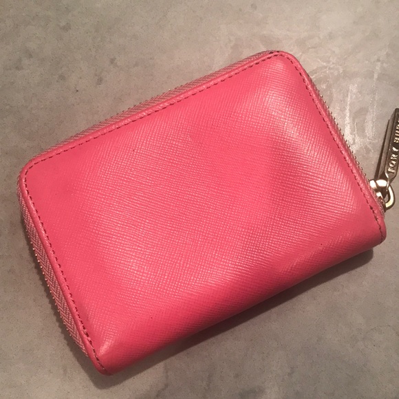 Tory Burch Small Zip Around Wallet in Pink - Picture 3 of 4